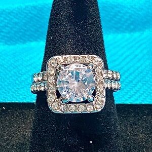 NEW Halo Round CZ Wedding Set, Sz 6.25